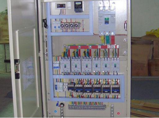外电防护与配电箱_线路_开关_安全距离